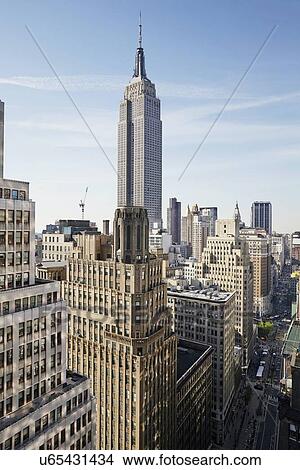 Picture - Cityscape with Empire State Building. Fotosearch