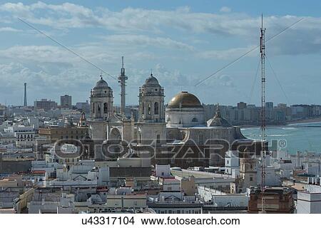 Picture - Spain: the Golden Triangle of Andalucia. Fotosearch