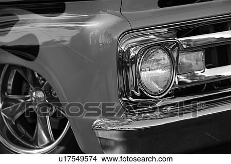 Picture - Muscle car. Fotosearch