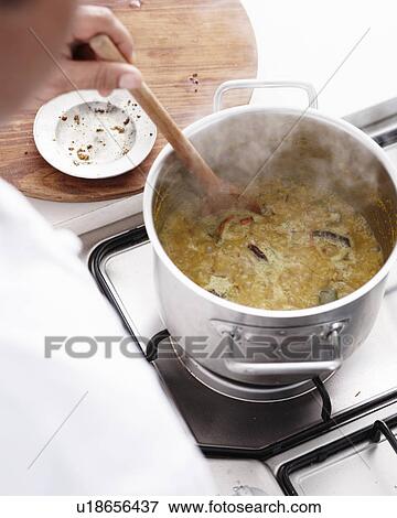 Stock Photo - How to Make Curry Step 12. Fotosearch