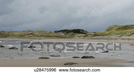 Stock Photograph - Sally's Cove Coastline, Gulf of St. Lawrence, Gros Morne National Park, Newfoundland and Labrador, Canada. Fotosearch