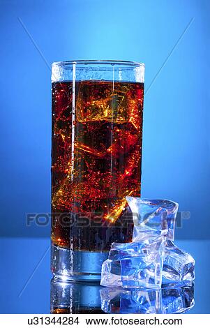 Picture - Cola drink in a glass. Fotosearch