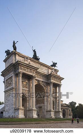 Arch of Peace, Piazza Sempione, Milan, Italy View Large Photo Image Stock Photo - Arch of Peace, Piazza Sempione, Milan, Italy. Fotosearch