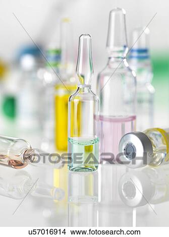 Picture - Pharmaceutical Research. Fotosearch