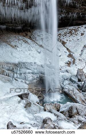Stock Image - Slovenia in Winter. Fotosearch