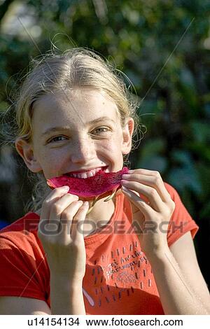 Pitaya (AKA dragon fruit) View Large Photo Image Picture - Pitaya (AKA dragon fruit). Fotosearch