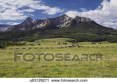 Stock Image - "Last Dollar Ranch and San Juan Mountains, Hastings Mesa, Ridgway, Colorado, USA". Fotosearch