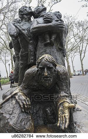 Picture - "Battery Park, Manhattan, New York City, New York State, USA". Fotosearch