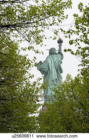 "Liberty Island, Manhattan, New York City, New York State, USA" View Large Photo Image Stock Image - "Liberty Island, Manhattan, New York City, New York State, USA". Fotosearch