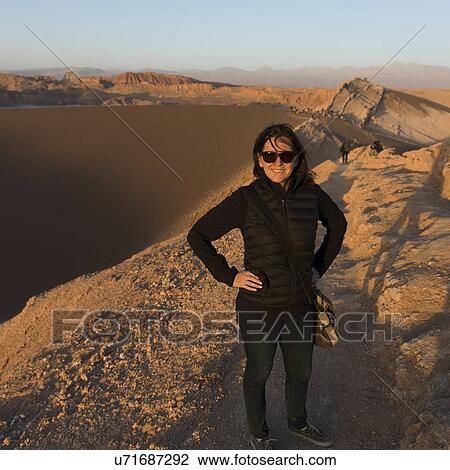 "Valle de la Luna, San Pedro de Atacama, El Loa Province, Antofagasta Region, Chile" View Large Photo Image Stock Image - "Valle de la Luna, San Pedro de Atacama, El Loa Province, Antofagasta Region, Chile". Fotosearch