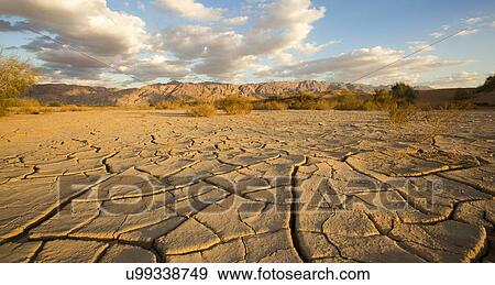 parched ground desert View Large Illustration Stock Illustration - parched ground desert. Fotosearch