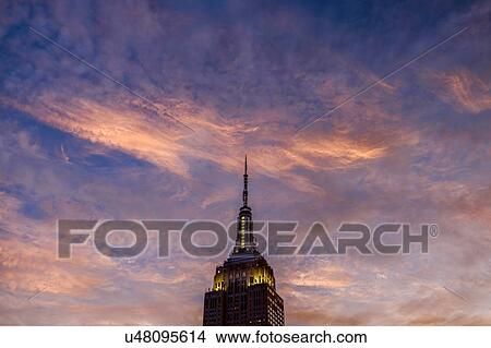 Empire State Building at sunset View Large Photo Image Picture - Empire State Building at sunset. Fotosearch