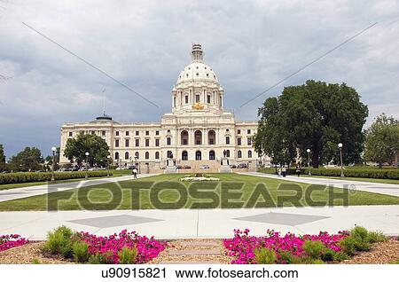 Stock Image -  capitol building saint st. st paul minnesota mn. Fotosearch