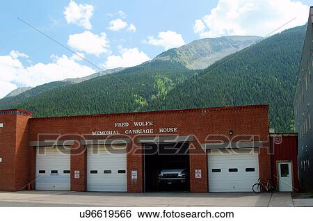 fred wolfe memorial carriage house silverton co View Large Photo Image Stock Photograph - fred wolfe memorial carriage house silverton co. Fotosearch