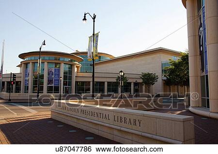 route 66 abraham lincoln library il museum View Large Photo Image Stock Photograph - route 66 abraham lincoln library il museum. Fotosearch