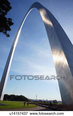 route 66 gateway arch st louis missouri mo west View Large Photo Image Stock Photo - route 66 gateway arch st louis missouri mo west. Fotosearch