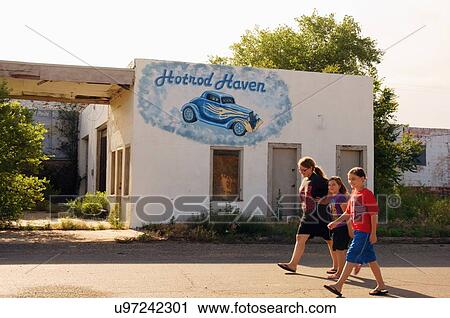 Stock Image -  route 66 girls hotrod haven meade tx mural front. Fotosearch