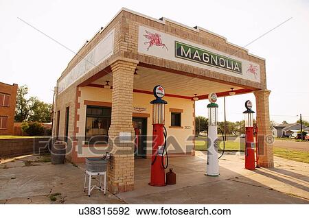 Stock Image -  route 66 magnolia station gas shamrock texas tx. Fotosearch