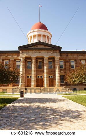 Stock Photo -  route 66 old capitol building illinois fashioned. Fotosearch
