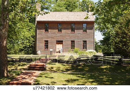 Stock Image -  route 66 postville courthouse state historic. Fotosearch