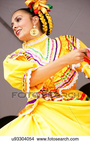 santa fe nm female folklorico folklorica dancer View Large Photo Image Picture - santa fe nm female folklorico folklorica dancer. Fotosearch