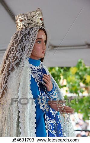 Stock Image -  santa fe nm la lady peace sculpture madonna. Fotosearch