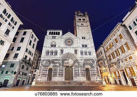 Cattedrale di San Lorenzo at night View Large Photo Image Stock Photography - Cattedrale di San Lorenzo at night. Fotosearch