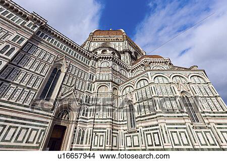 Picture - Low-angle view of Duomo Santa Maria Del Fiore. Fotosearch