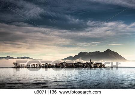 Isola dei Pescatori, Piedmont, Italy View Large Photo Image Stock Photograph - Isola dei Pescatori, Piedmont, Italy. Fotosearch