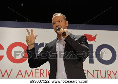 Stock Image - Marco Rubio Holds Campaign Rally at Texas Station, Dallas Ballroom, North Las Vegas, NV.. Fotosearch