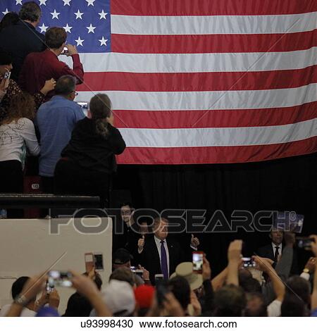 Stock Image -  Republican presidential candidate Donald Trump campaign rally at the South Point Arena & Casino in Las Vegas. Fotosearch