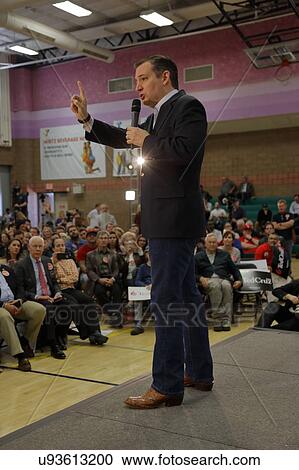 Stock Image - US Senator Ted Cruz Campaigns in Las Vegas before Republican Nevada Caucus. Fotosearch