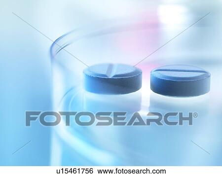 Stock Photograph - Pharmaceutical research. Fotosearch