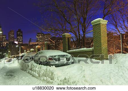 自動車 埋められる 中に 雪 中に ボストン アメリカ ストックイメージ U1800 Fotosearch