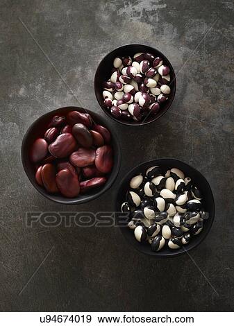 Stock Photo - Pulses in bowls. Fotosearch