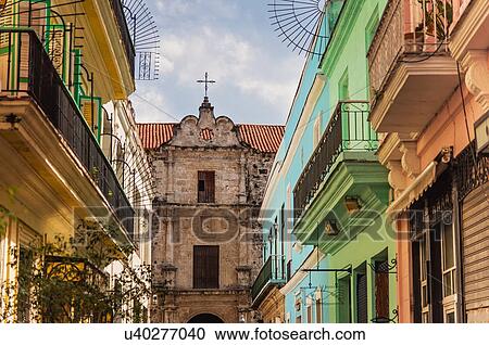 Stock Image - Cuba, Havana, Colonial architecture. Fotosearch