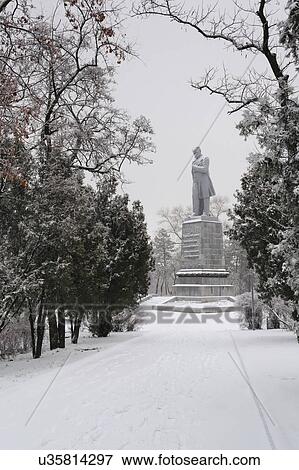 Stock Photo - Ukraine, Dnepropetrovsk Region, Dnepropetrovsk city, Monument in snowy park. Fotosearch