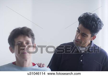 Picture - Physiotherapy consultation. Fotosearch