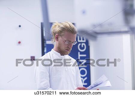 Stock Image - Radiologist. Fotosearch
