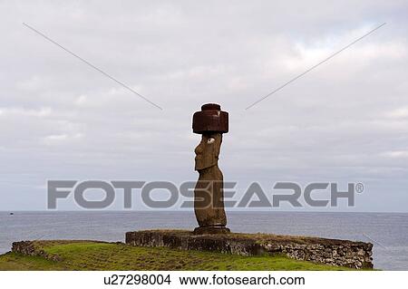 Ahu Ko Te Riku moai statue on Easter Island coast View Large Photo Image Picture - Ahu Ko Te Riku moai statue on Easter Island coast. Fotosearch