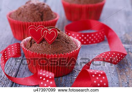 Stock Photo - Cupcakes.. Fotosearch