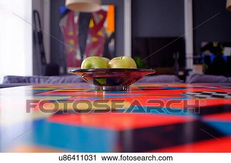 Stock Image - Plate of apples. Fotosearch