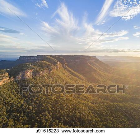 Stock Image - Jamison Valley in Blue Mountains National Park. Fotosearch