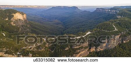 Stock Image - Panorama of Jamison Valley in Blue Mountains National Park. Fotosearch