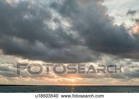 Sunrise at Kailua Beach, Oahu, Hawaii View Large Photo Image Stock Image - Sunrise at Kailua Beach, Oahu, Hawaii. Fotosearch