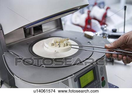 Picture - Dental press oven. Fotosearch
