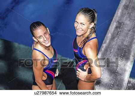 Picture - Two female divers. Fotosearch