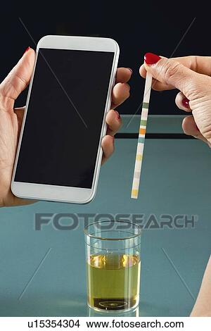 Picture - Urine test. Fotosearch