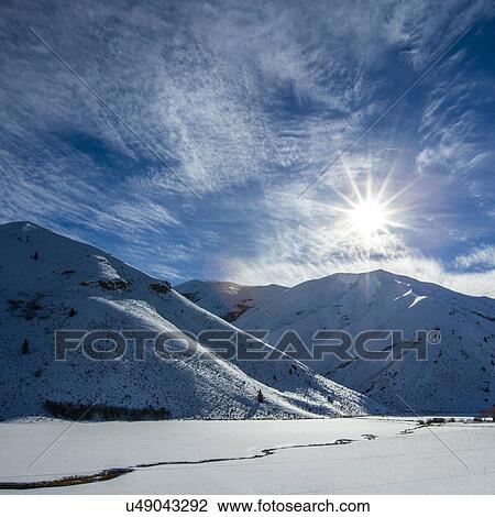 Snow covered mountains in Bellevue, Idaho, USA View Large Photo Image Stock Image - Snow covered mountains in Bellevue, Idaho, USA. Fotosearch