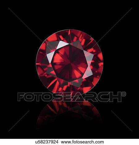 Picture - Round cut garnet.. Fotosearch